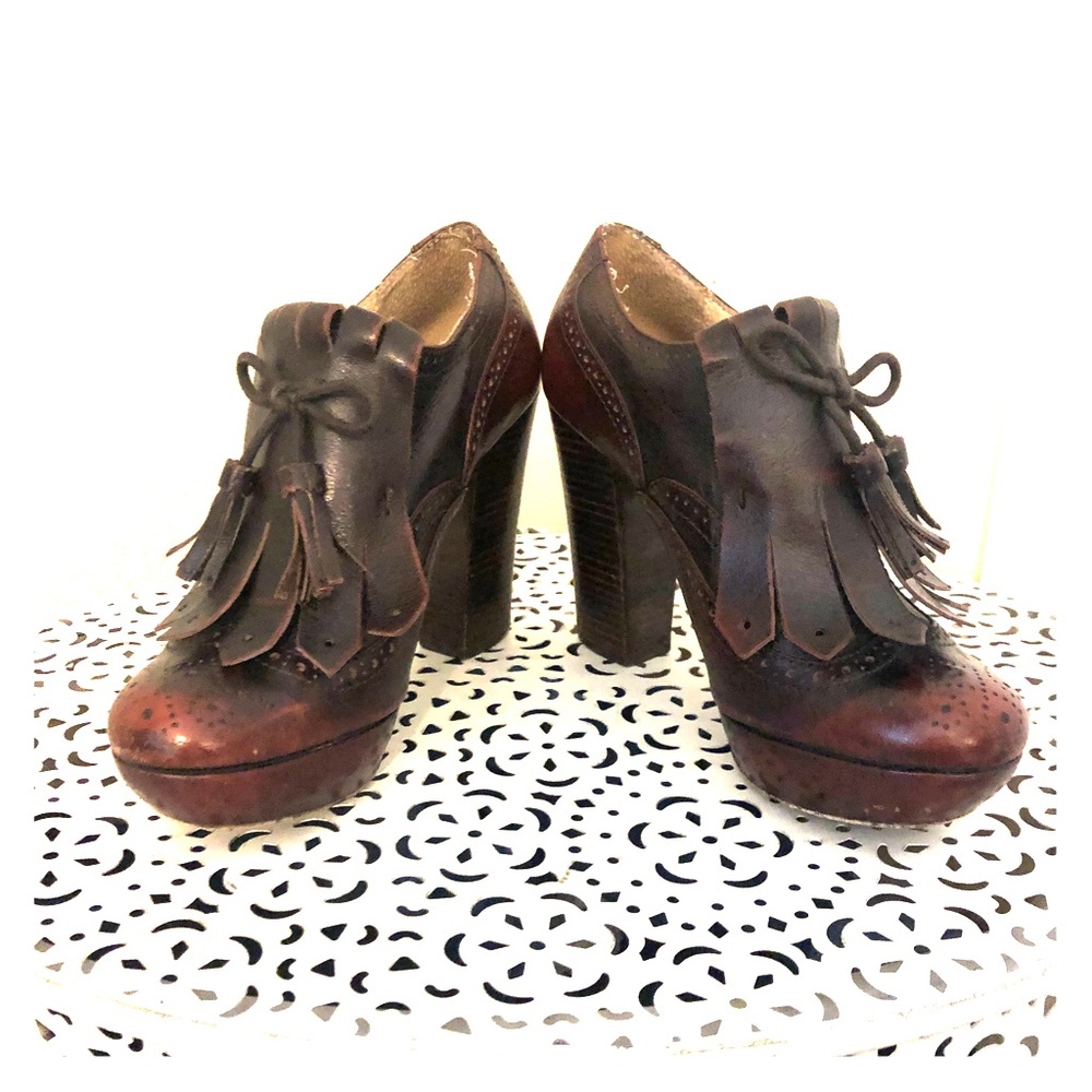 Frye leather shoes
